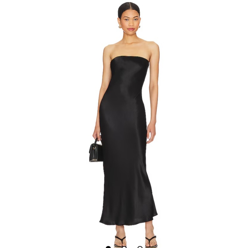 Steve Madden Elegant Black Strapless Gown